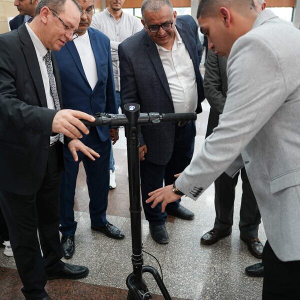 image00027 image00027